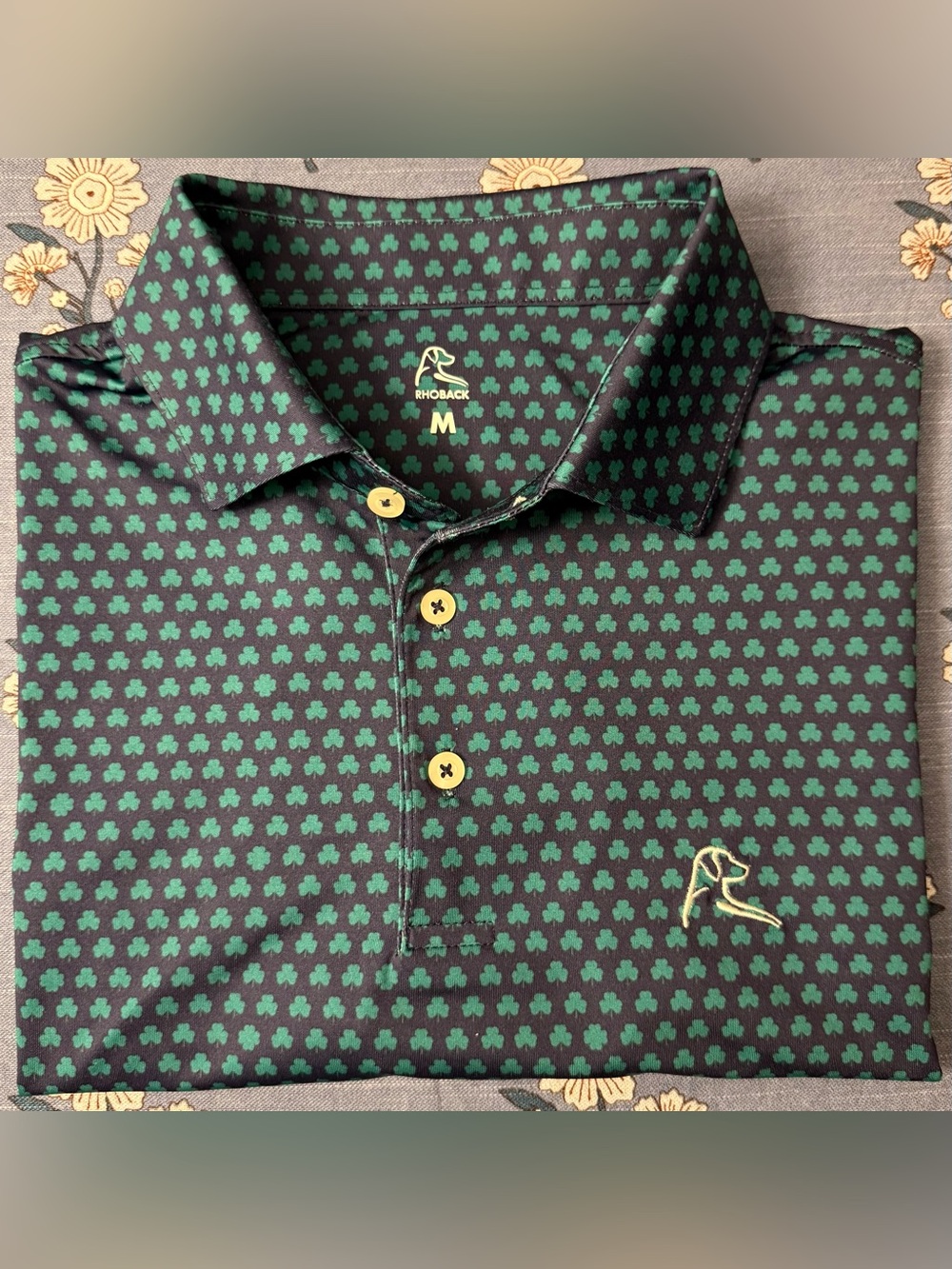 Rhoback Performance Golf Polo – Men’s M – Black / Dark Green Four-Leaf Clover
